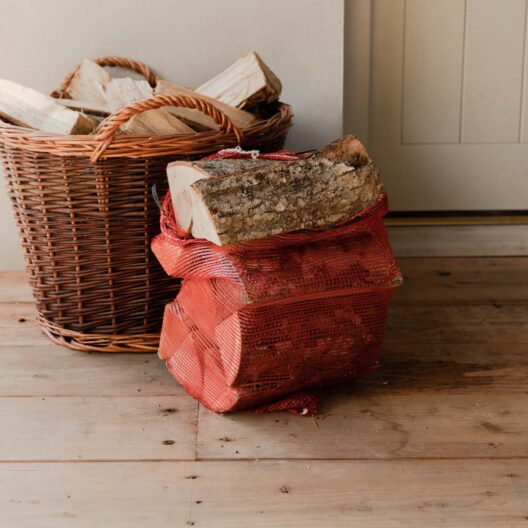 Kiln dried ash bag from baileys country store buy more than 4 bags and save 50p a bag